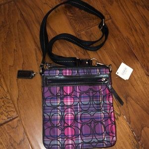 Coach Signature Swingpack